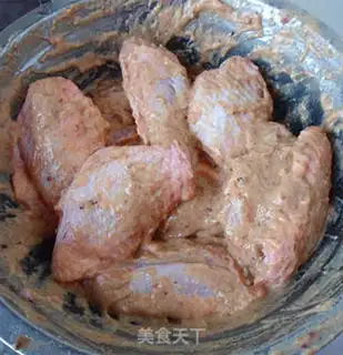 Make Chicken wings with shrimp sauce step 3