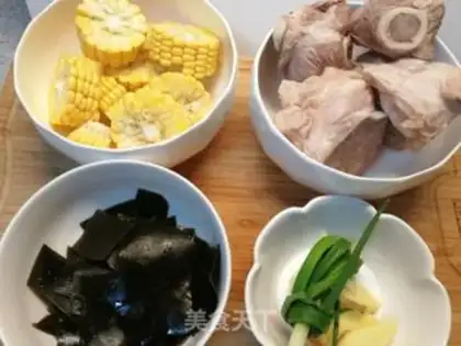 Make Corn sea and bone soup step 3