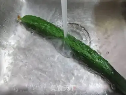 Make The cucumbers make the musk step 1