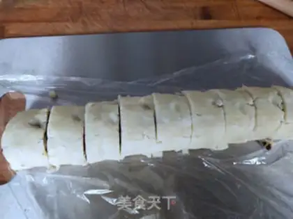 Make Black rolls of meds step 10