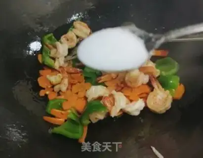 Make Carrot pepper shrimp balls step 14