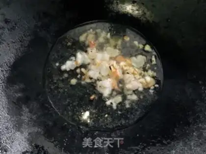 Make Garlic soup and cabbage step 8