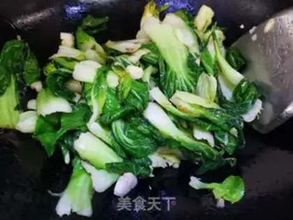 Make Garlic green step 2
