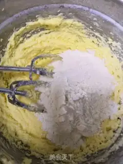 Make A pound cake of clot nuts step 9