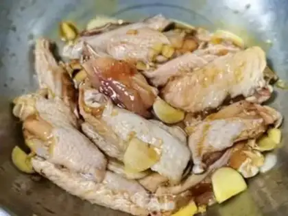 Make Garlic chicken wings step 3