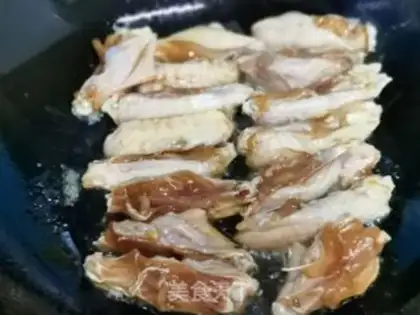 Make Garlic chicken wings step 4