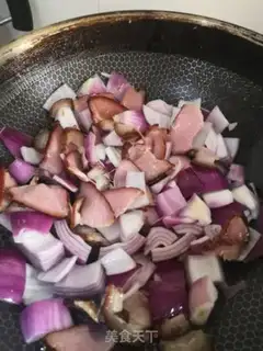 Make Onion fried meat step 5