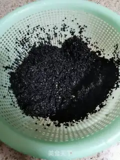 Make Sesame peanut sugar step 2
