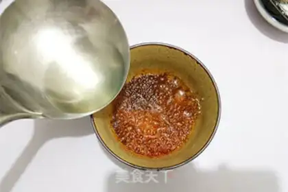 Make Chicken breasts with red oil step 4