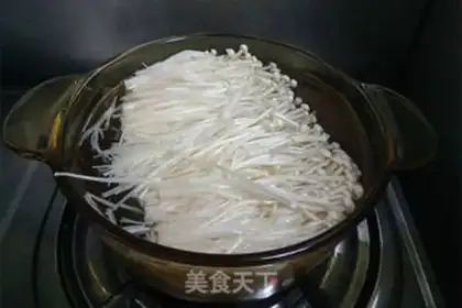 Make Chicken breasts with red oil step 7