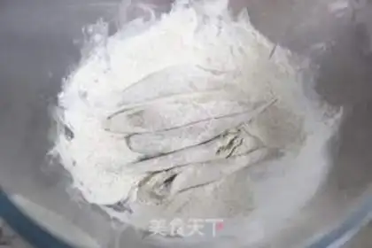 Make Fried sardines step 3