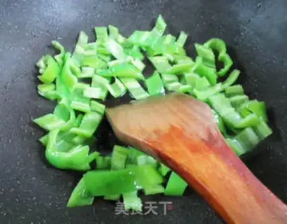 Make Pyramid shrimp and iron stick powder step 5