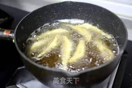 Make Fried sardines step 5