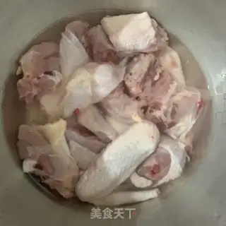 Make Coconut chicken soup step 0