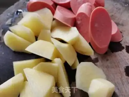 Make Spud ham sausages step 0