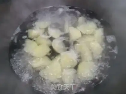 Make Spud ham sausages step 1