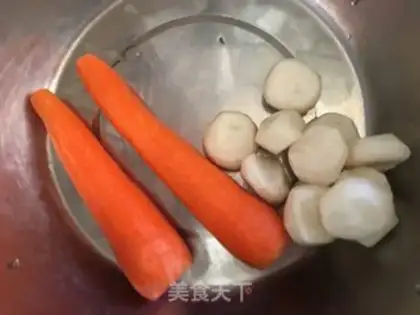 Make Apple carrot broth step 1
