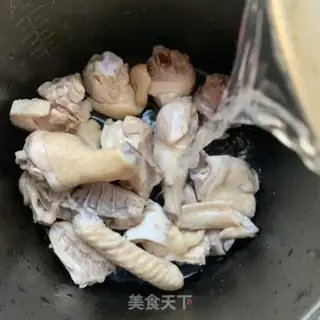 Make Coconut chicken soup step 5