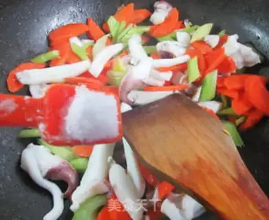 Make Carrot celery frying squid step 7
