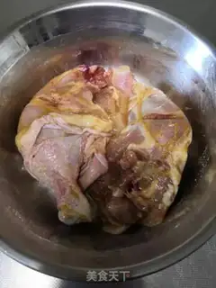 Make Salt chicken leg step 3
