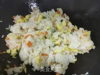 Make Eggs and onions step 8