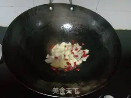 Make Garlic fried meat step 1