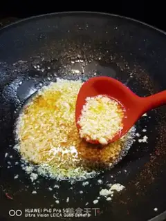 Make Three lobster tails make you addictive step 10