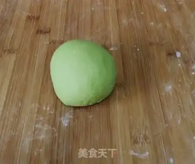 Make Breathed rose buns step 2