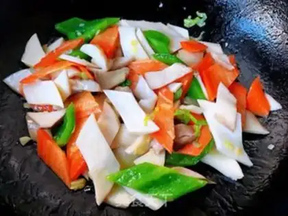 Make Pyramid carrots, fried abalone mushrooms step 9