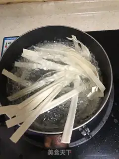 Make Noodle cutter step 0