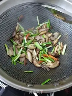 Make Garlic fried mushrooms step 8