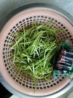 Make Stinky, fried artemisinin step 0