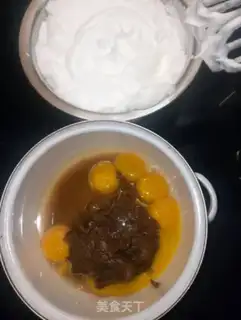 Make Red-tree cake step 2
