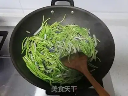Make Stinky, fried artemisinin step 4