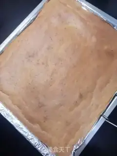 Make Red-tree cake step 10