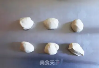Make My childhood favorite caterpillar bread step 5