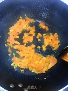 Make Tomato egg noodles step 2