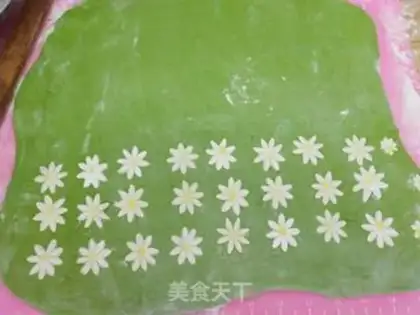 Make Little daisies step 6