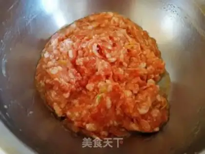 Make The meat dumplings step 2