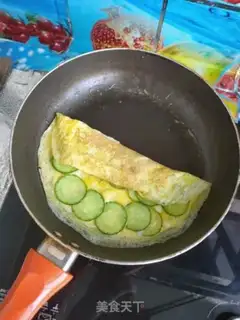 Make Cucumber egg rolls step 5