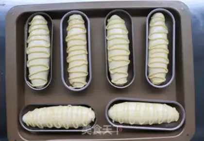 Make My childhood favorite caterpillar bread step 22