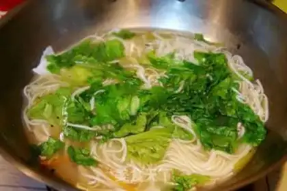 Make Quick-hand breakfast with hot soup step 6