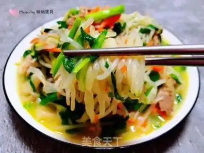 Make The green bean sprouts, the carrots, the meat step 13