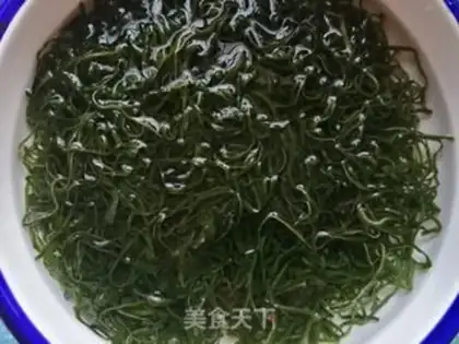 Make Carrot fragrance with sea ribbons step 1