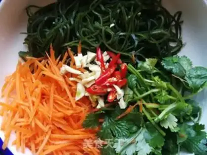 Make Carrot fragrance with sea ribbons step 5
