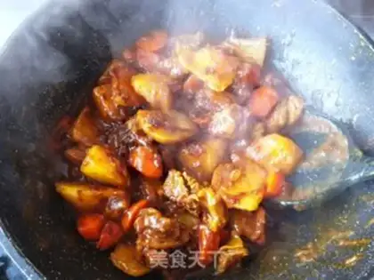 Make Curry cow and potatoes step 11