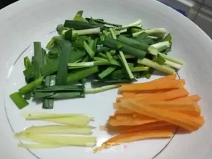 Make Scrambled bean sprouts step 1