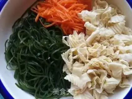 Make Seaweed silk mixed with man-made meat step 6