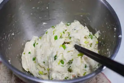 Make A groceries breakfast cake step 2