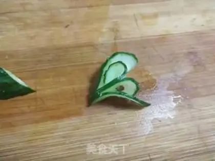 Make Strawberry cucumber fruit plate step 5